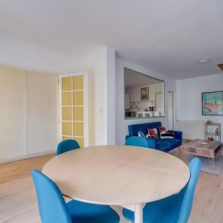 Πανσιόν Maison De Charme A Bacalan Avec Terrasse 3*